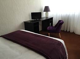 Hotel Joly