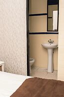 Mauya Guesthouse