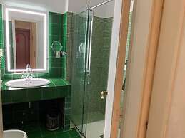 Hotel Roma