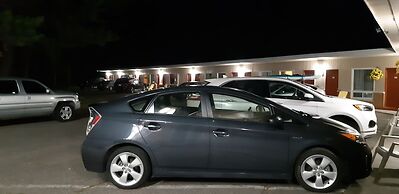Pine Grove Motel