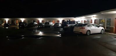 Pine Grove Motel