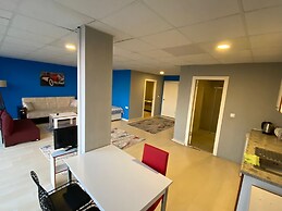 Su Residence