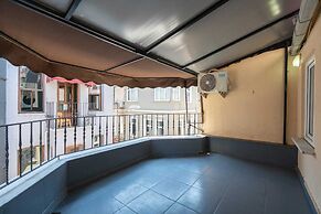 Bicer Hotel