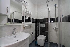 Bicer Hotel