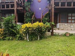 Cabanas k'iin Yéetel Há Bacalar