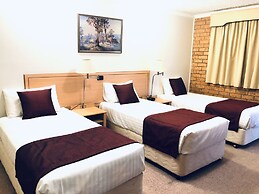 Overlander Motor Lodge