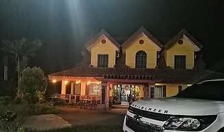 Casa Marcosa Hotel