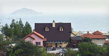 Namhae Bins House Pension