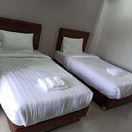 V2 hotel