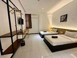 OYO 89568 Mangrove Hotel