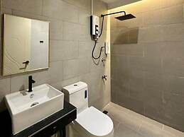 OYO 89568 Mangrove Hotel