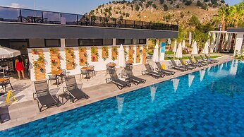 L Hotel Sarigerme