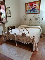 L'Agrifoglio
