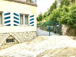VILLA in VELDEN