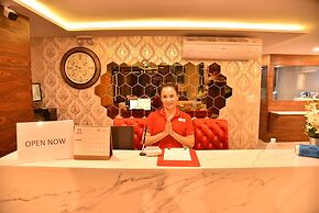 Rose Nana Hotel