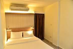 Rose Nana Hotel