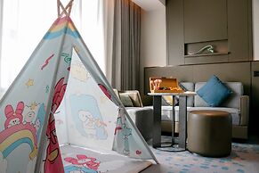 Crowne Plaza Wuhan Development Zone by IHG
