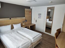 Hotel-Pension Altes Weinhaus