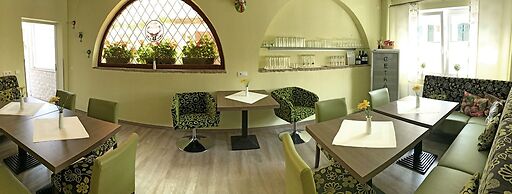 Hotel-Pension Altes Weinhaus