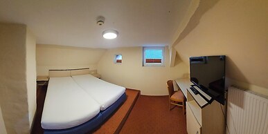 Hotel-Pension Altes Weinhaus