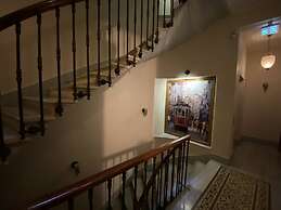 Aslan Residence