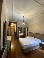 Aslan Residence
