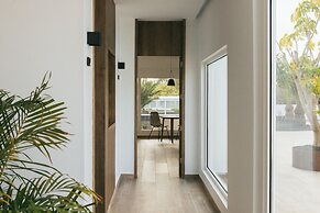 Alava Suites