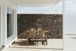 Alava Suites