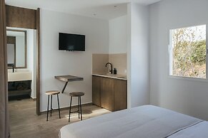 Alava Suites