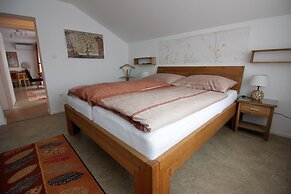 Baum-Apartments