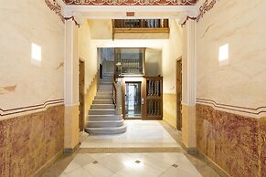 Aspasios Gracia Apartments
