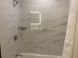 Wingate by Wyndham Kanata West Ottawa