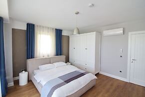 Elia Apartments Side