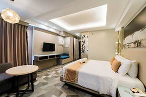 Zuri Hotel