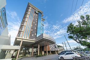 Zuri Hotel