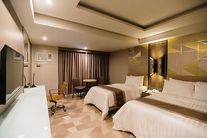 Zuri Hotel