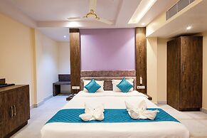 Hotel Serene Palace