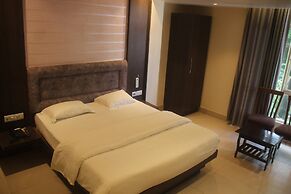 Hotel Serene Palace