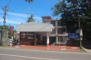 Hotel Serene Palace