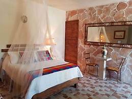 Hotel Posada Rancho Los Laureles