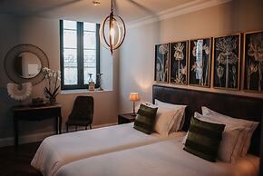1930 Boutique Hotel