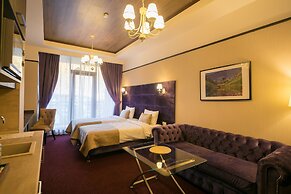 Vertex hotel