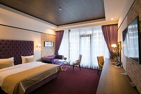 Vertex hotel
