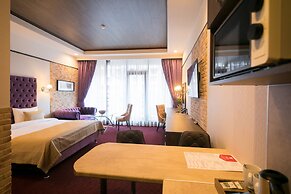 Vertex hotel
