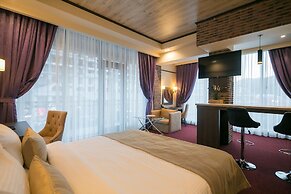 Vertex hotel