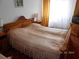 Hotel Cetate