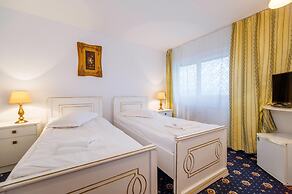 Hotel Cetate