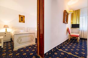 Hotel Cetate