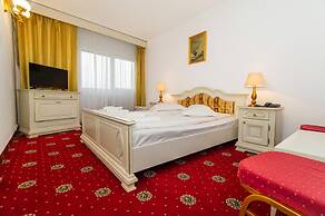 Hotel Cetate