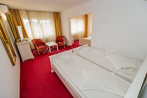 Hotel Cetate